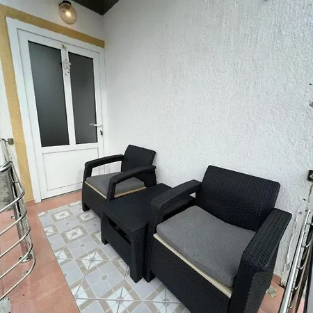 Apartments Ivi - 50 M From Sea Kampor Exterior photo