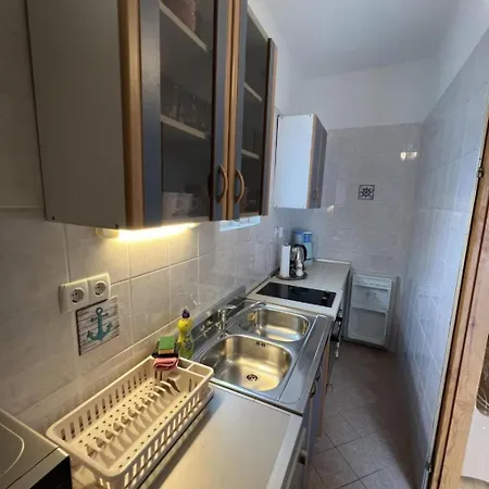 Apartments Ivi - 50 M From Sea Kampor Exterior photo